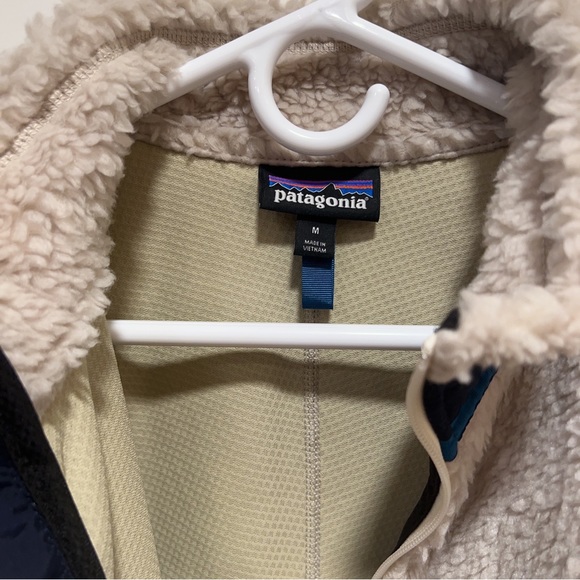 Patagonia Men's Classic Retro-X® Fleece Jacket (Unisex) - Picture 3 of 5